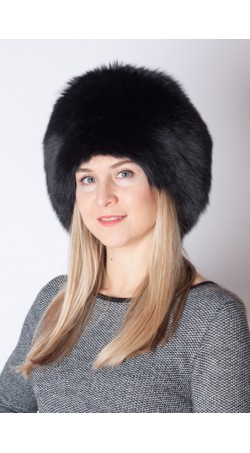 Black fox fur hat